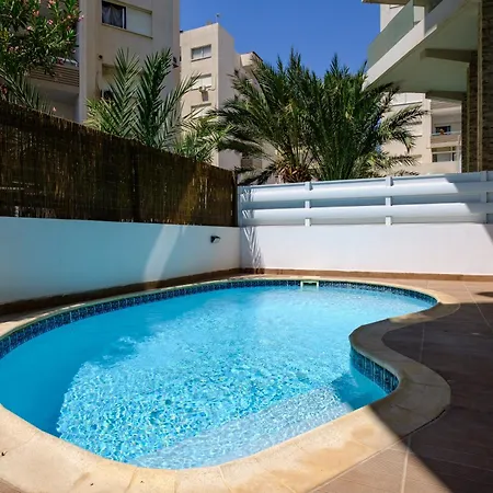 Apartment Paradise With Private Pool & Sea View