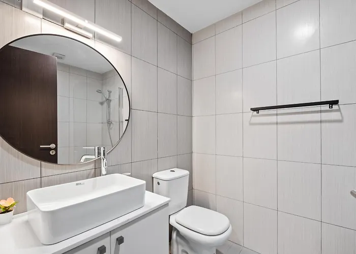 Lägenhet Paradise With Private Pool & Sea View Larnaca