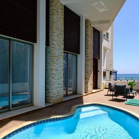 Paradise With Private Pool & Sea View Апартаменты